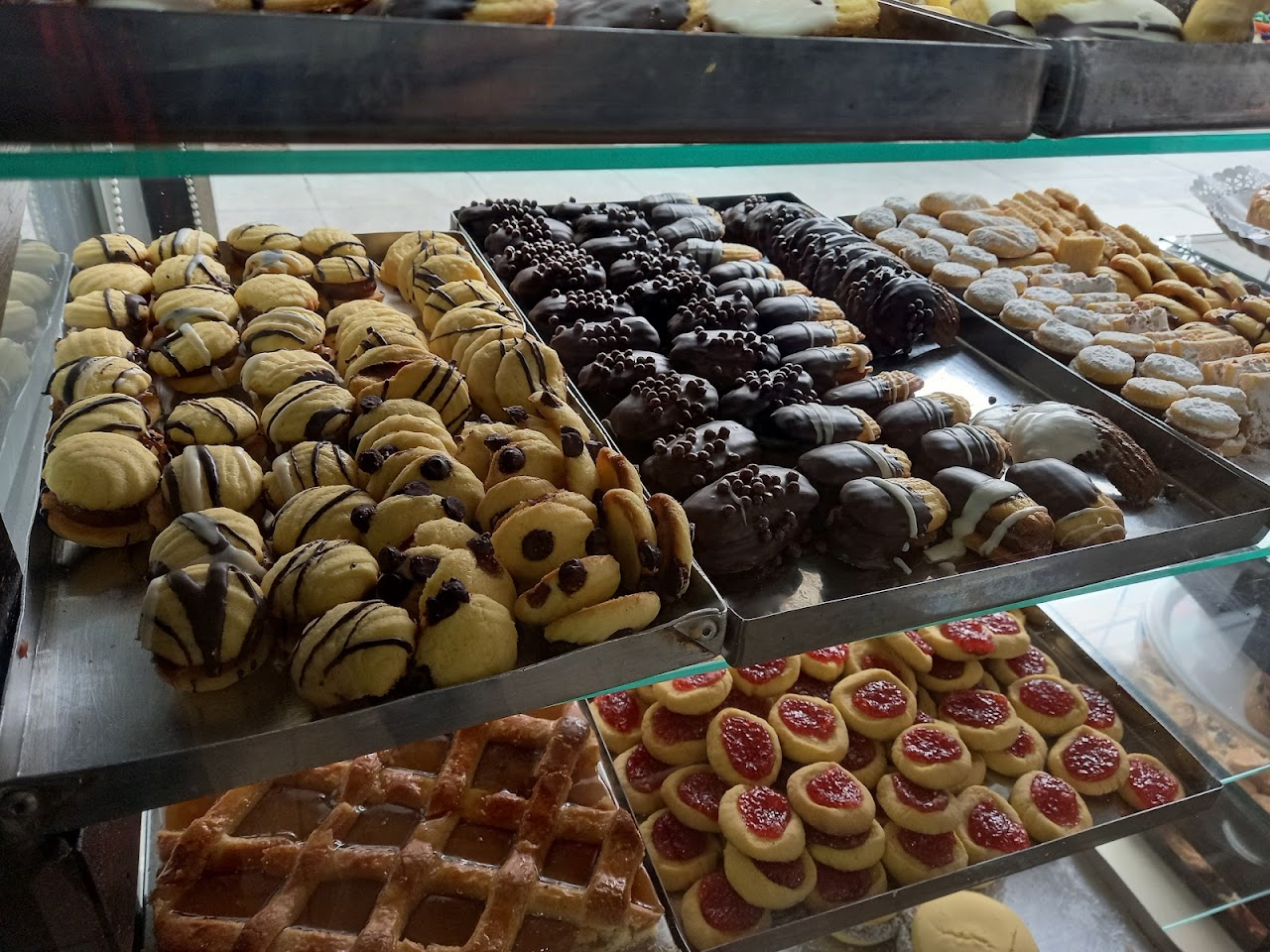 Bakery display